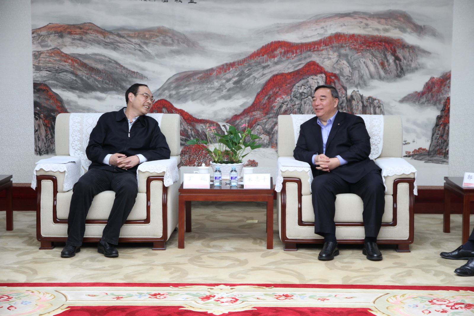 EMC易倍(中国区)体育官方网站