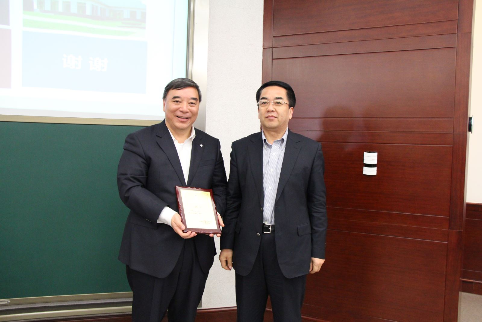 EMC易倍(中国区)体育官方网站