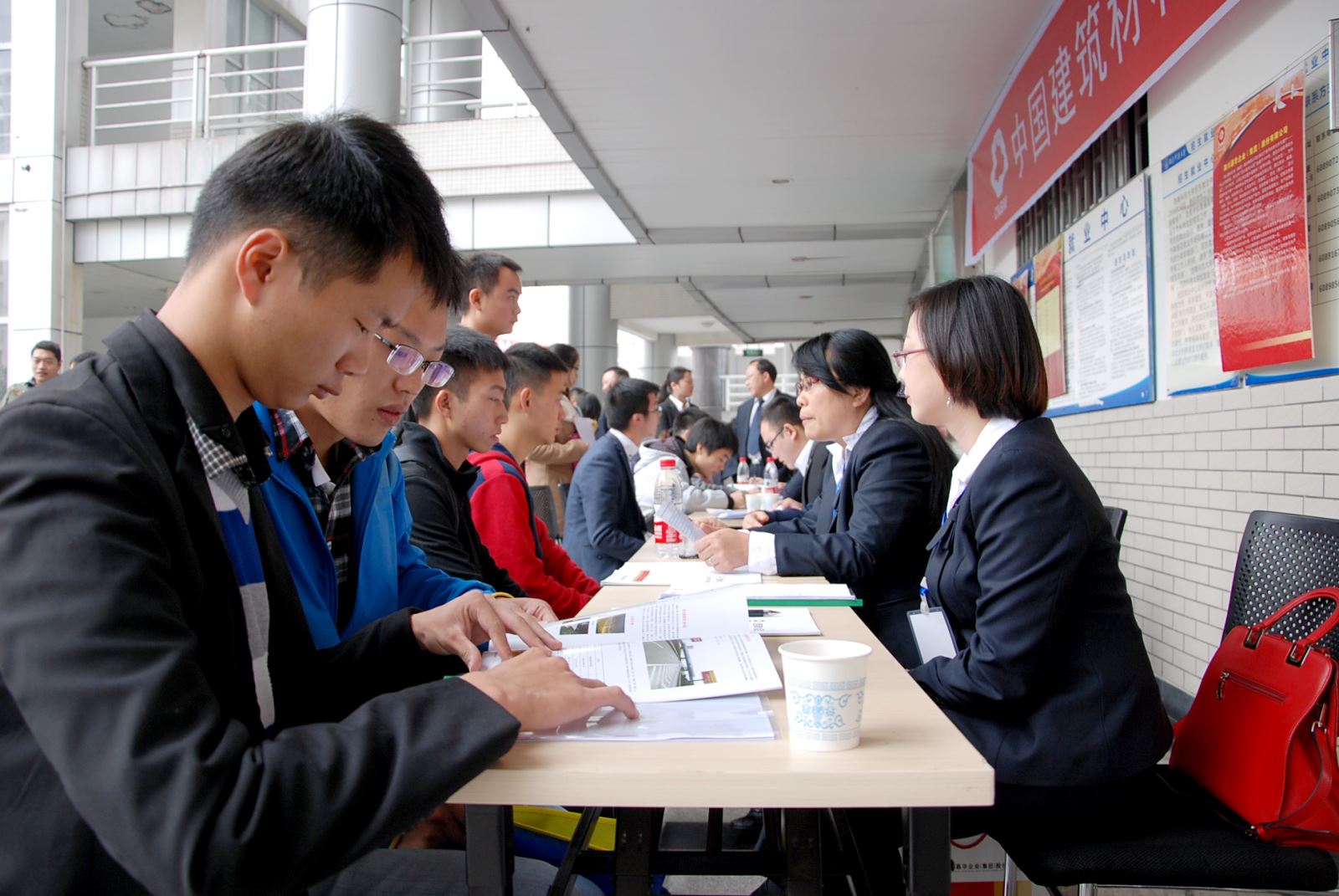 EMC易倍(中国区)体育官方网站