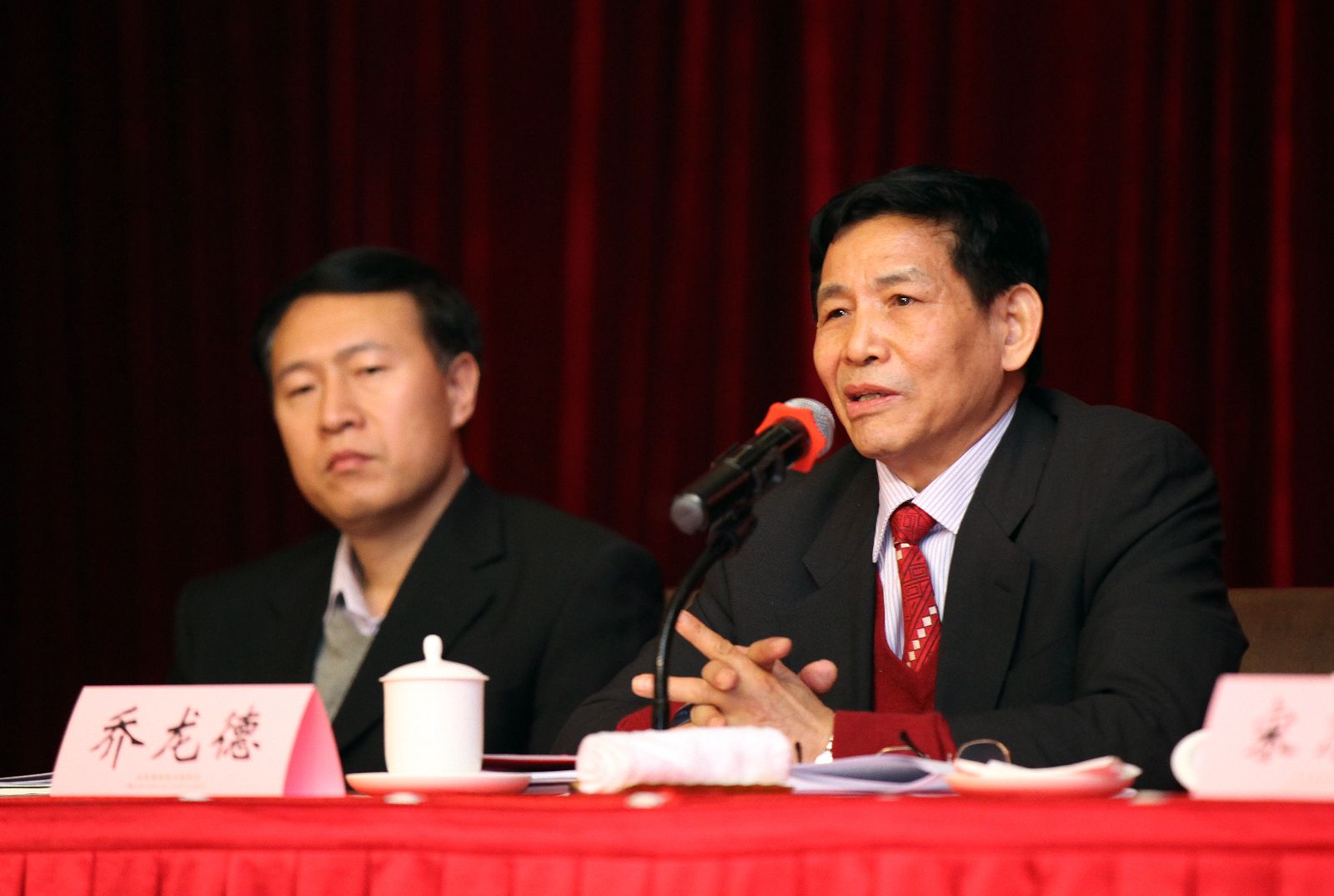 EMC易倍(中国区)体育官方网站