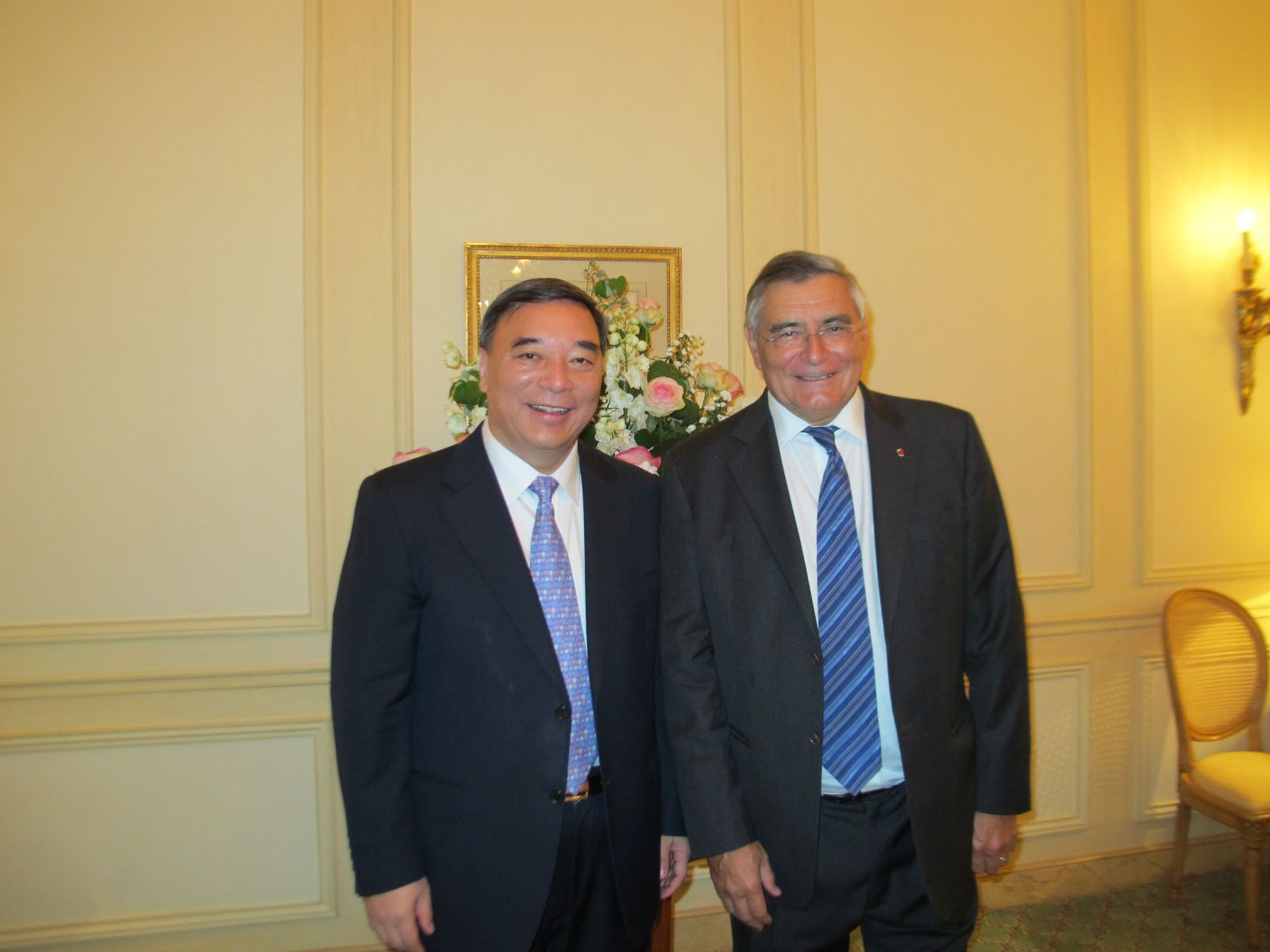 EMC易倍(中国区)体育官方网站