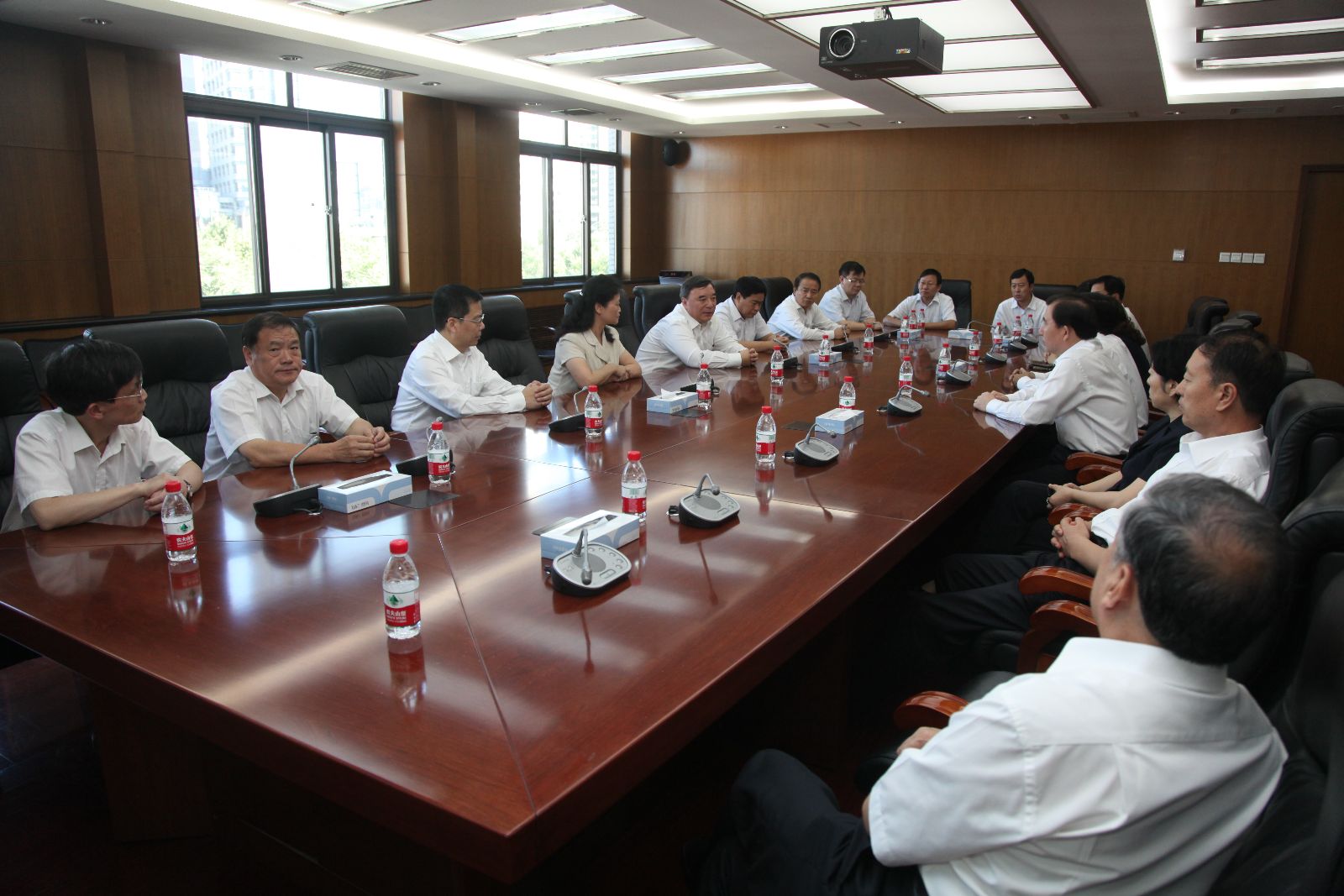 EMC易倍(中国区)体育官方网站