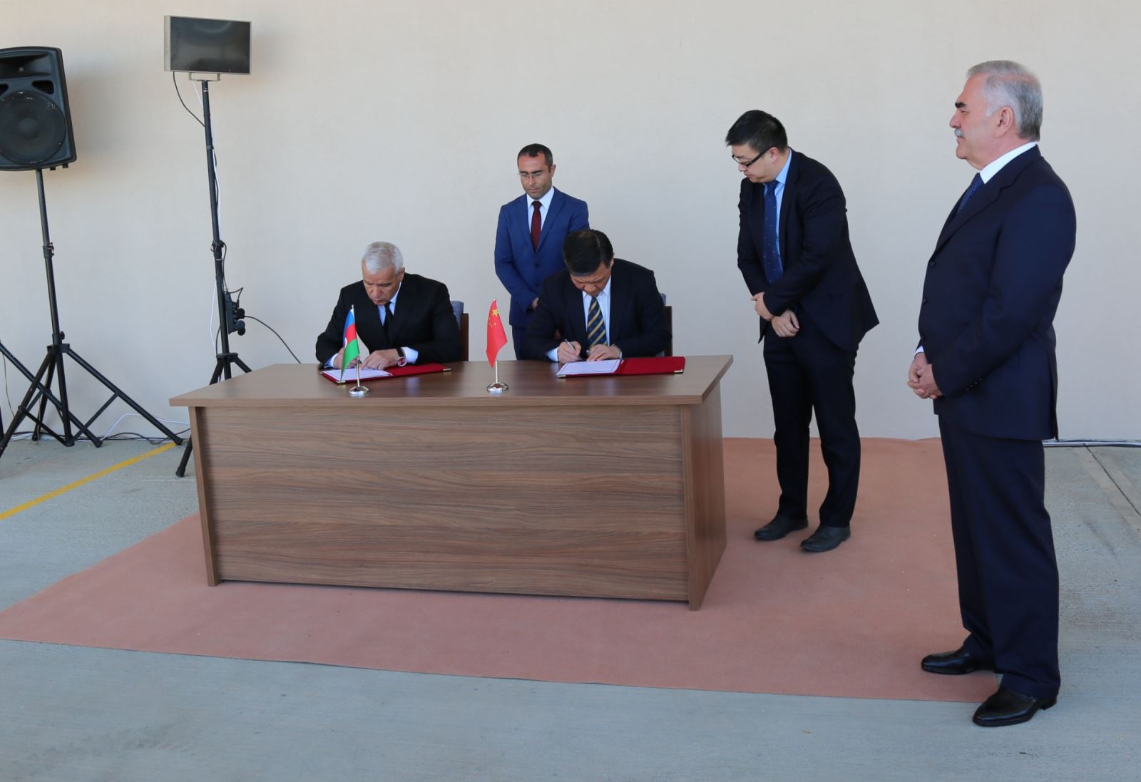 EMC易倍(中国区)体育官方网站