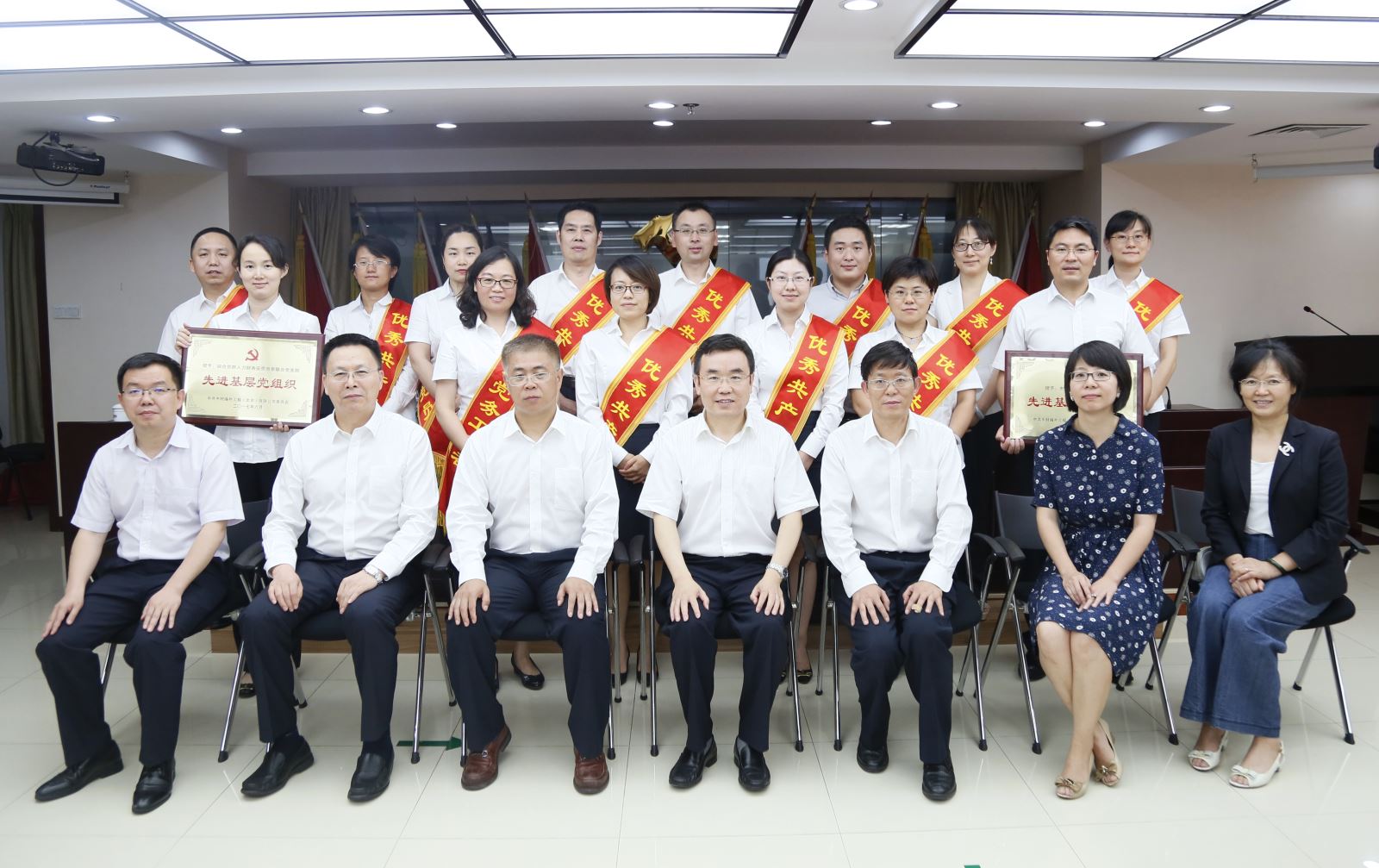 EMC易倍(中国区)体育官方网站