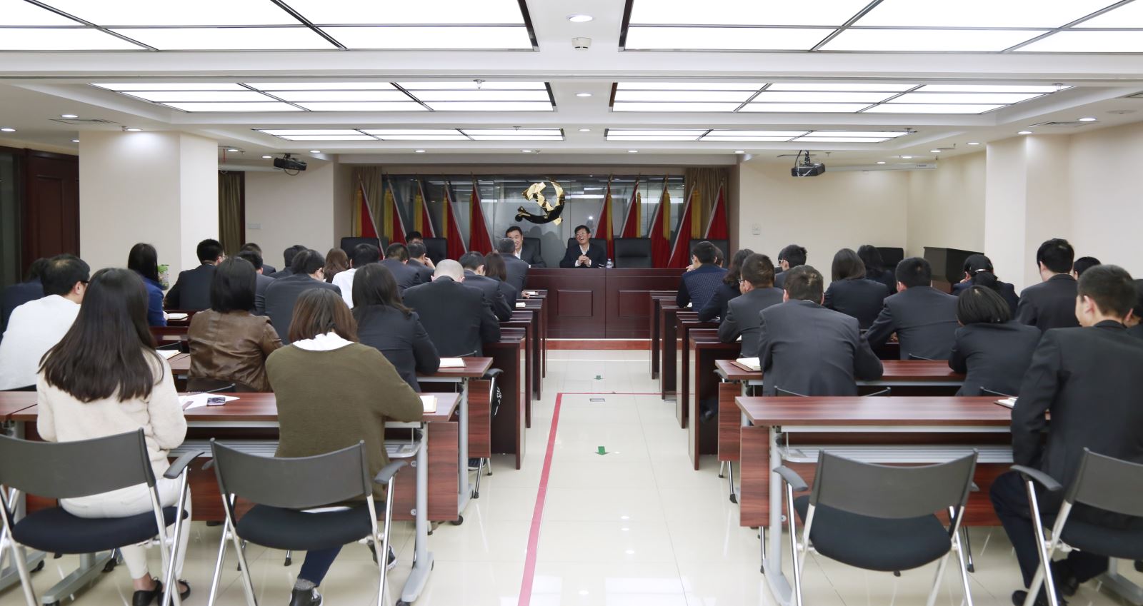 EMC易倍(中国区)体育官方网站