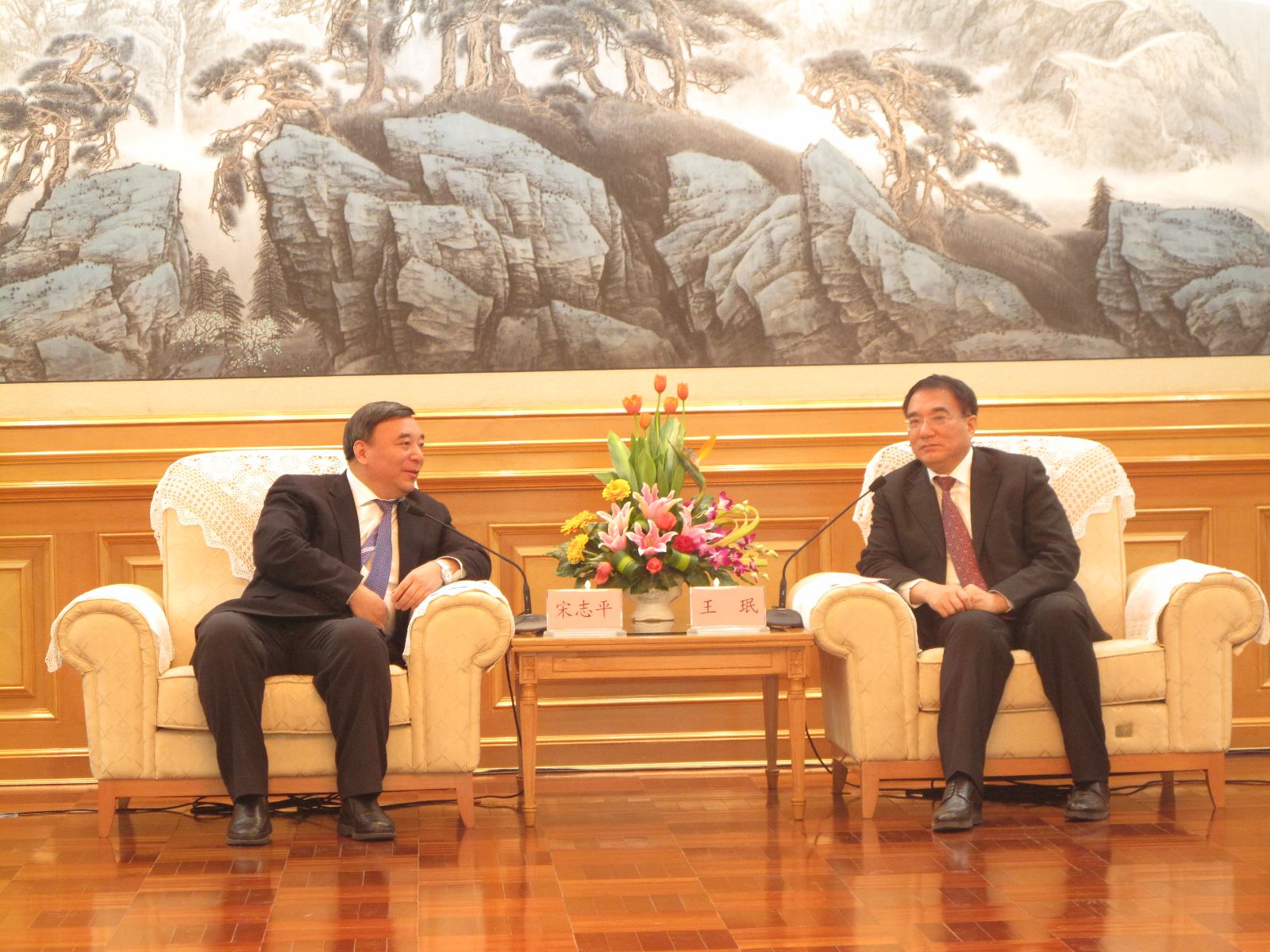 EMC易倍(中国区)体育官方网站