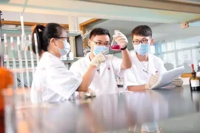 EMC易倍(中国区)体育官方网站