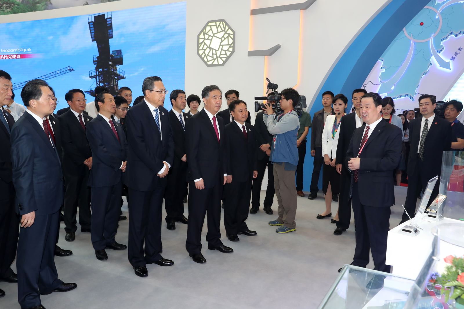 EMC易倍(中国区)体育官方网站