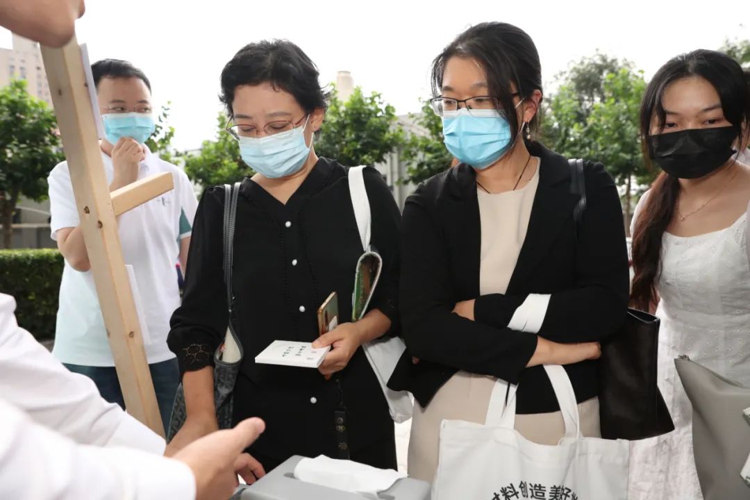 20210906121227108813